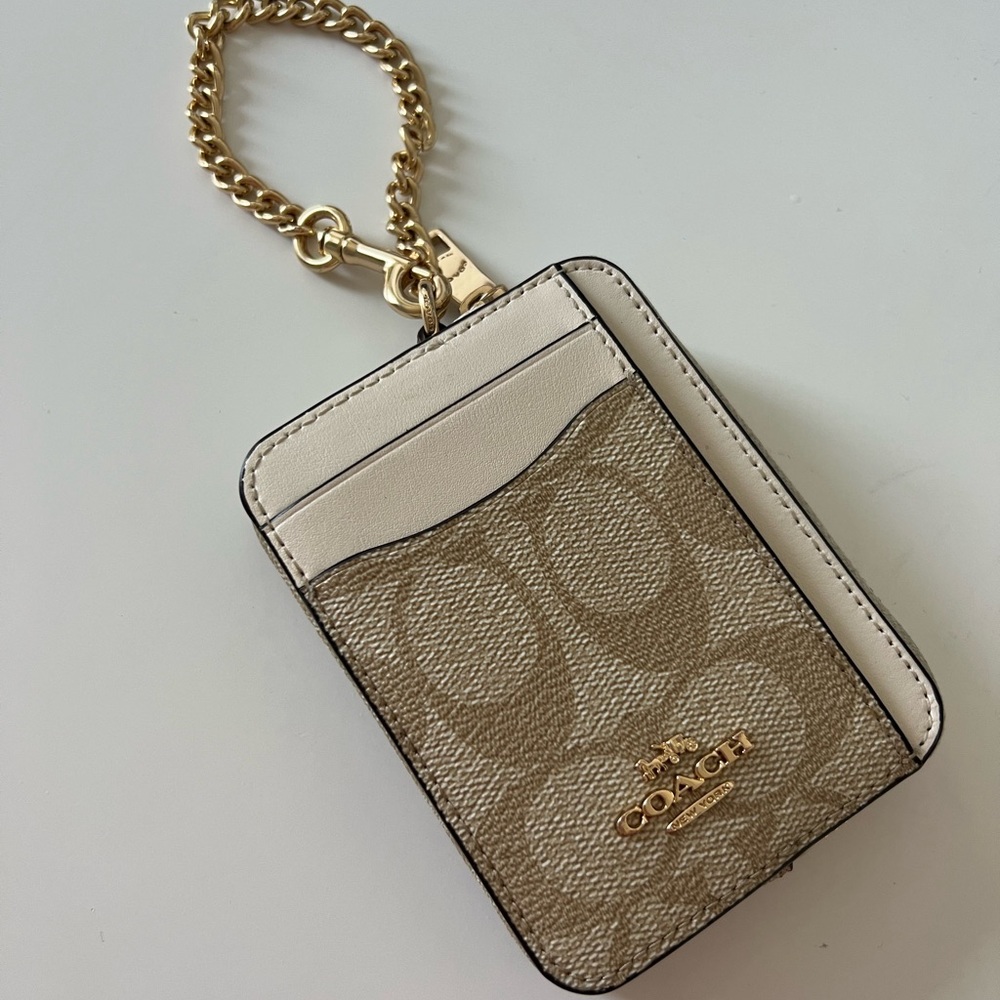 coach zip card case